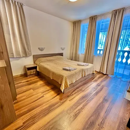 студиа Friends Lejlighed Ezerovo (Smolyan)